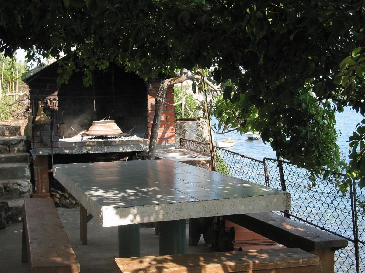 Apartments By The Sea Seget Vranjica, Trogir - 7508 Εξωτερικό φωτογραφία